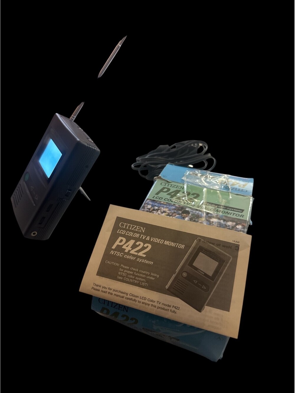 Citizen P422 Portable LCD TV Video Monitor 2.2in NTSC Vintage Handheld With Box - Picture 2 of 8